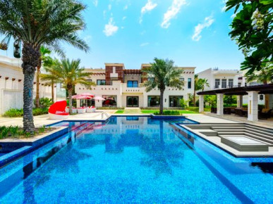 Dubai:-Emirates-Hills-villa-just-got-sold-for-Dh102.8-million
